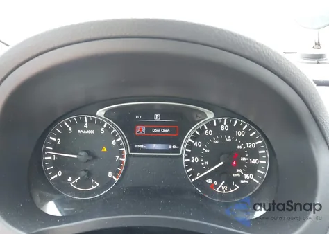 2018 Nissan Altima 2.5 S из США, поврежденный, VIN 1N4AL3AP3JC477990